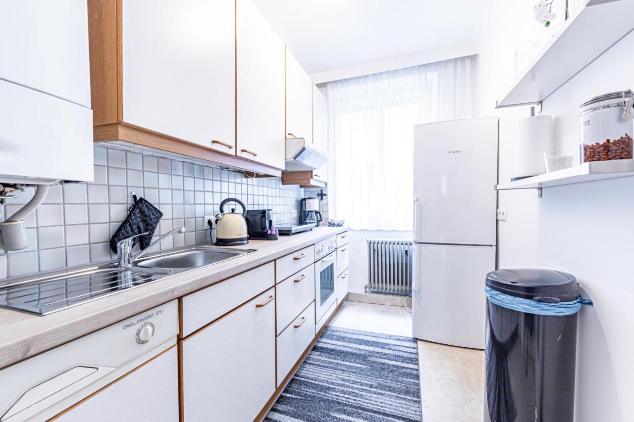 1010 Apartament *