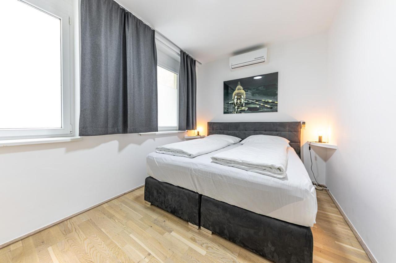 Apartament 1010