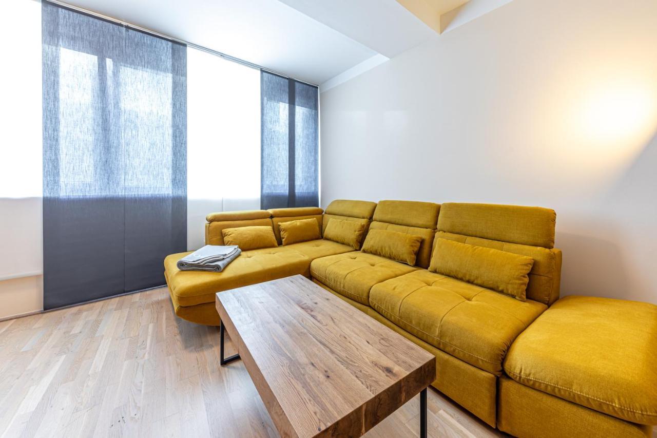 Apartament 1010